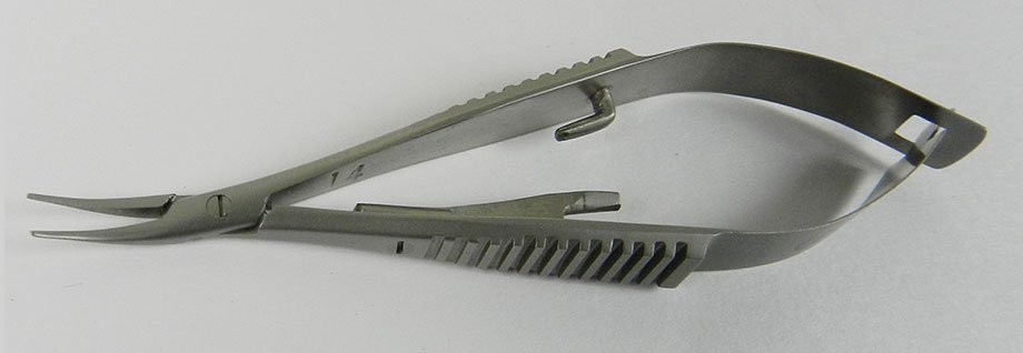 CAT Castroviejo Needle Holder Curved 9 cm - Libral Traders