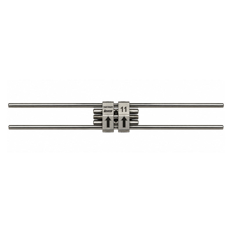 Leone Hyrex Rapid Expander Screw showing a close-up of the metal dental screw with threading and expansion mechanism.