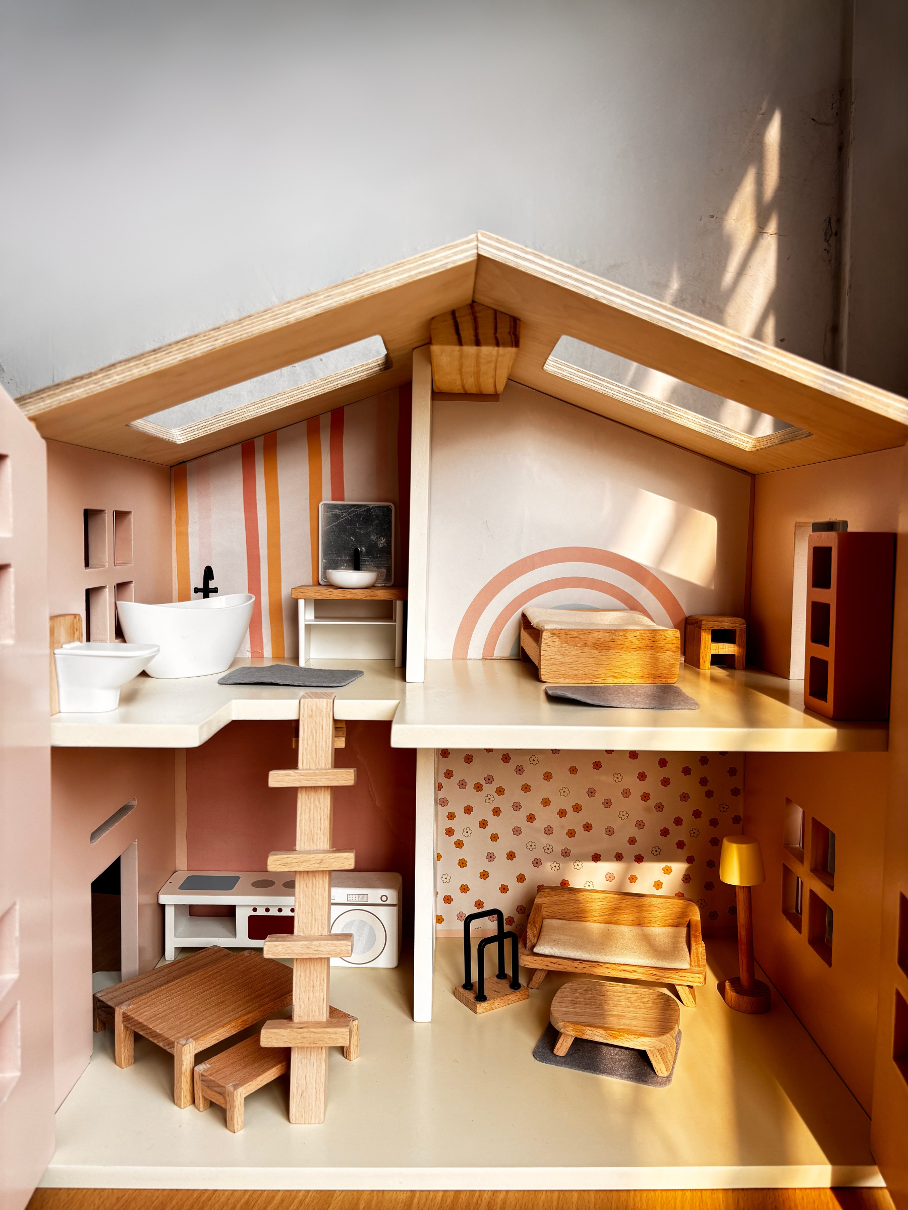 Pop's Doll House - Libral Traders