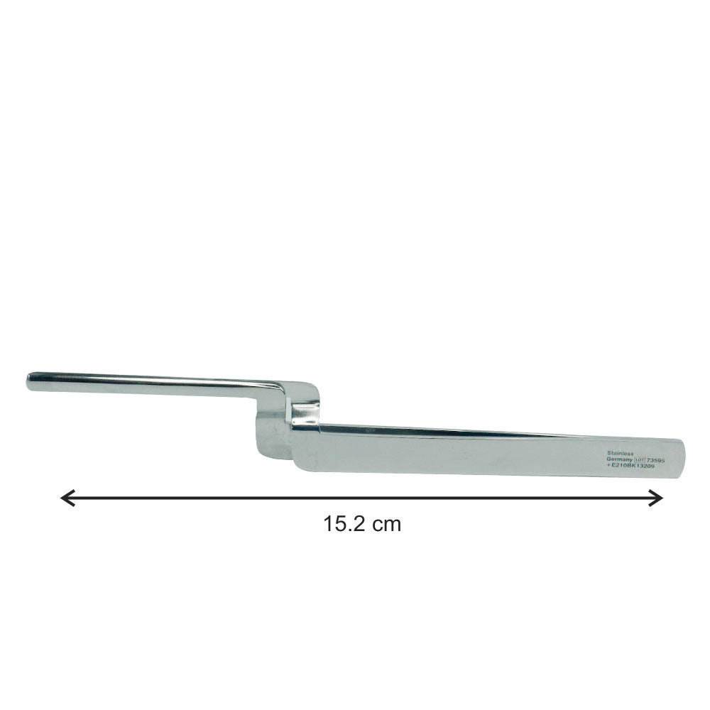 Bausch Arti Fol Forceps Straight, precision articulating surgical instrument for delicate procedures.