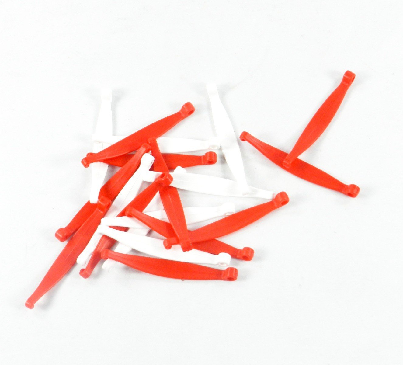 Red Captain Retriever thermoforming accessory pack for aligners by Captain Orthodontics, ideal for orthodontic appliance fitting.
