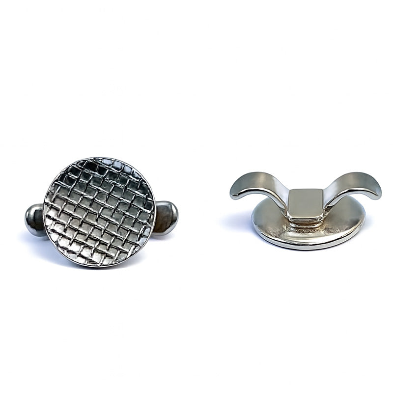 Captain Orthodontics Captain Lingual Bondable Cleats attached to orthodontic brackets for added stability during treatment.