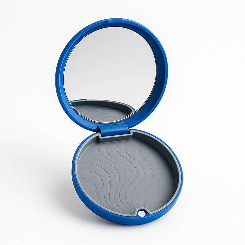 Captain Slim Aligner Case in Sparkle Blue with silicone layer, denture and retainer box from Captain Orthodontics.