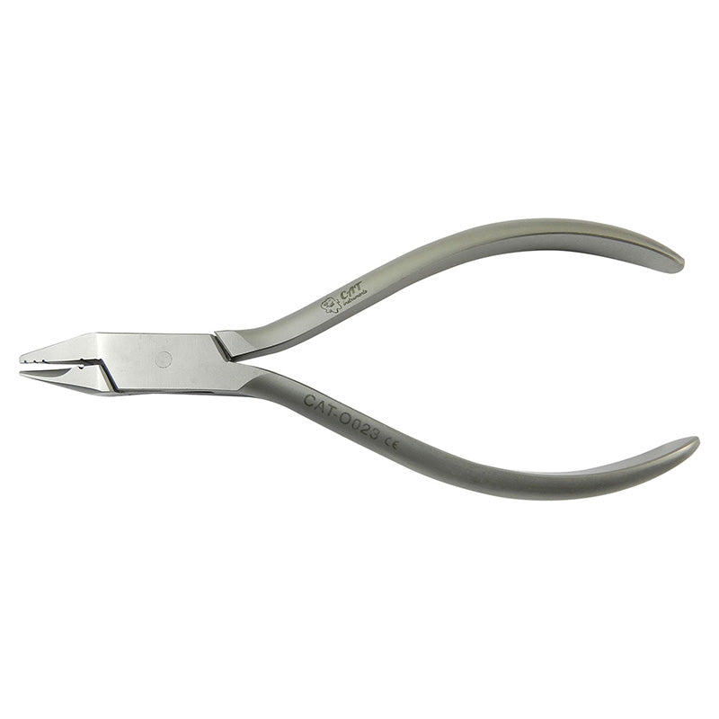 CAT Instruments light wire and bird beak plier with serrations, 12.5 cm, used for gripping and bending small wires and bird tools.