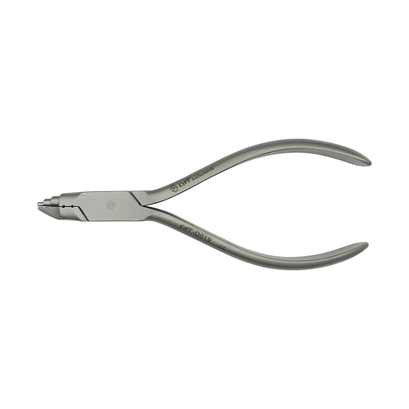 Cat Instruments Young Style Plier for wire forming, featuring ergonomic handles and precise jaw design for jewelry making.