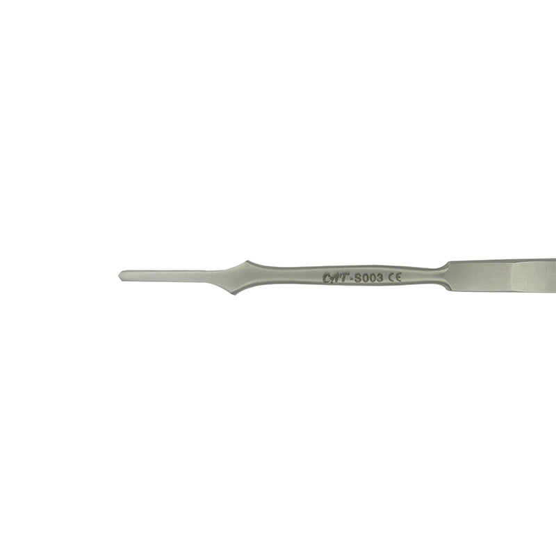 CAT Surgical Scalpel Handle No 7, a surgical tool with a durable metal handle designed for precision cutting in medical procedures.
