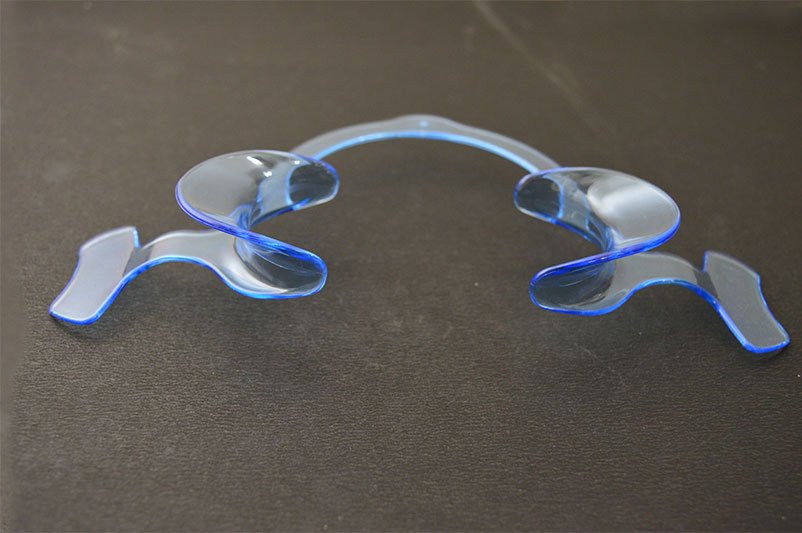 Captain Flexi Premium Retractor