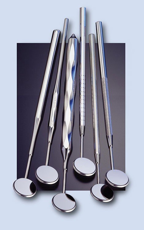 Polished stainless steel HAHNENKRATT handles for mouth mirrors, diagnostic tools, with serrated grip for dental examination.
