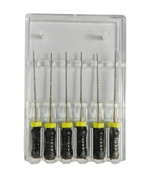 LD Dental Disposables LD K Files, endodontic instruments with size 10, NITI material, 21 mm length for root canal procedures.