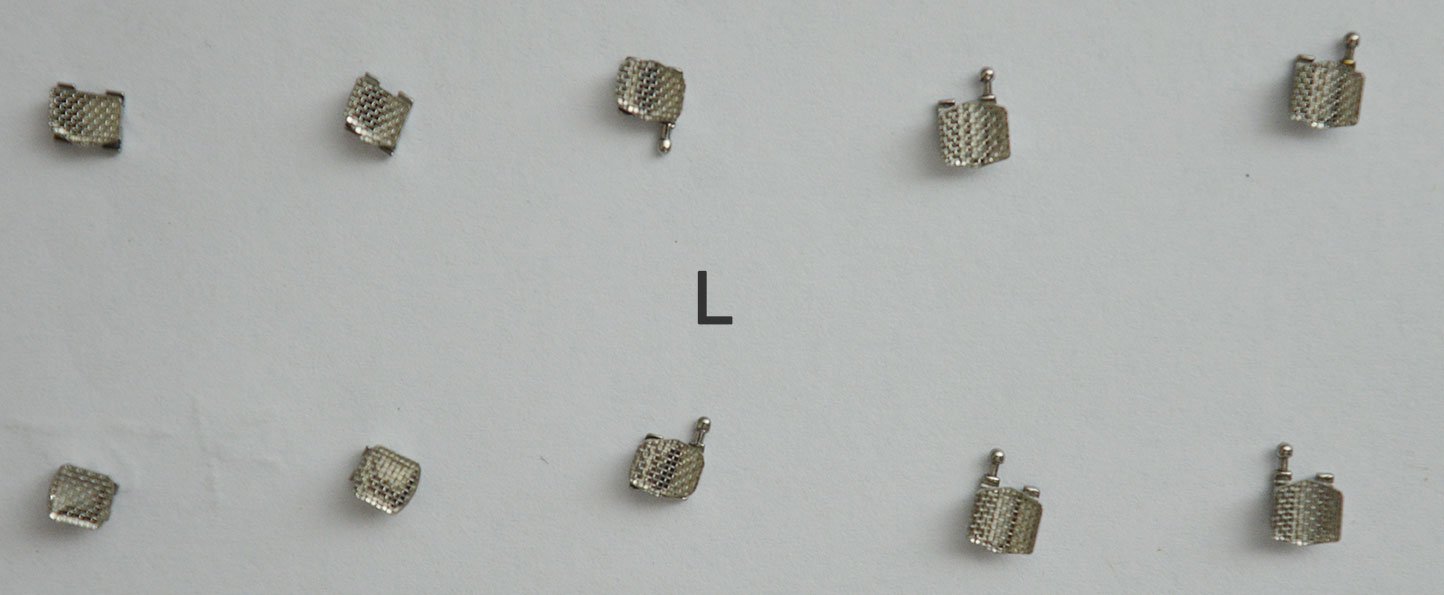 Leone Roth MBT Midi and Mini Orthodontic Metal Brackets kit with 20 high-precision dental brackets for orthodontic treatment.