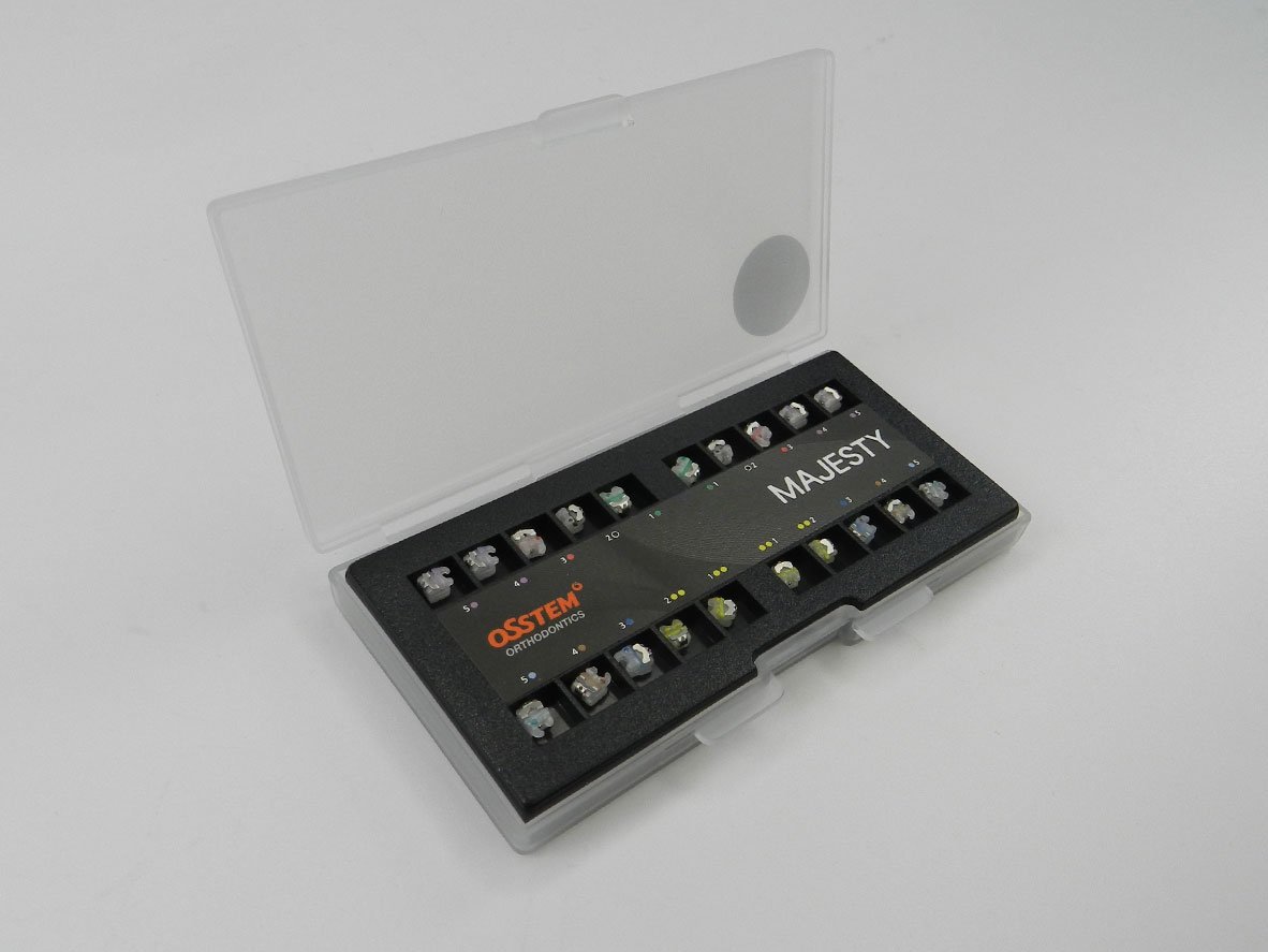 Osstem Majestry Ceramic SL Bracket by Osstem Orthodontics, aesthetic orthodontic bracket with inter-active design.