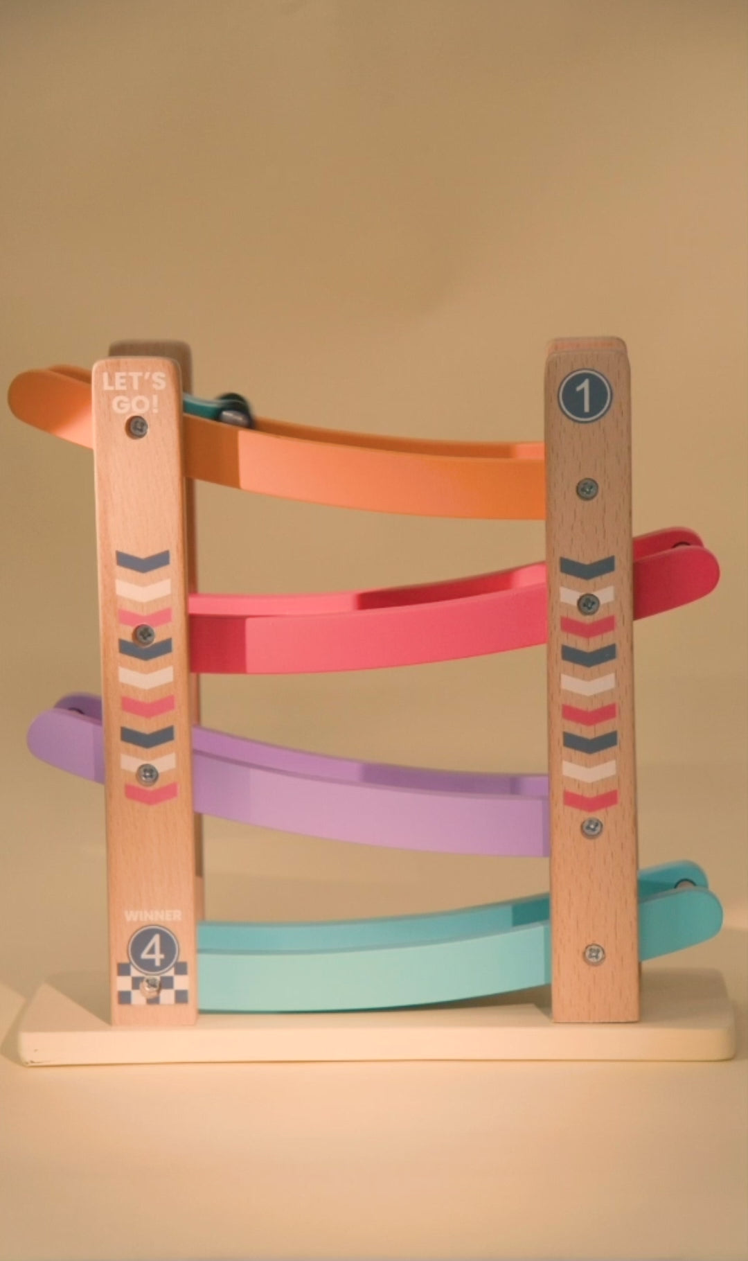 Load video: Playbox Speedy Wheels