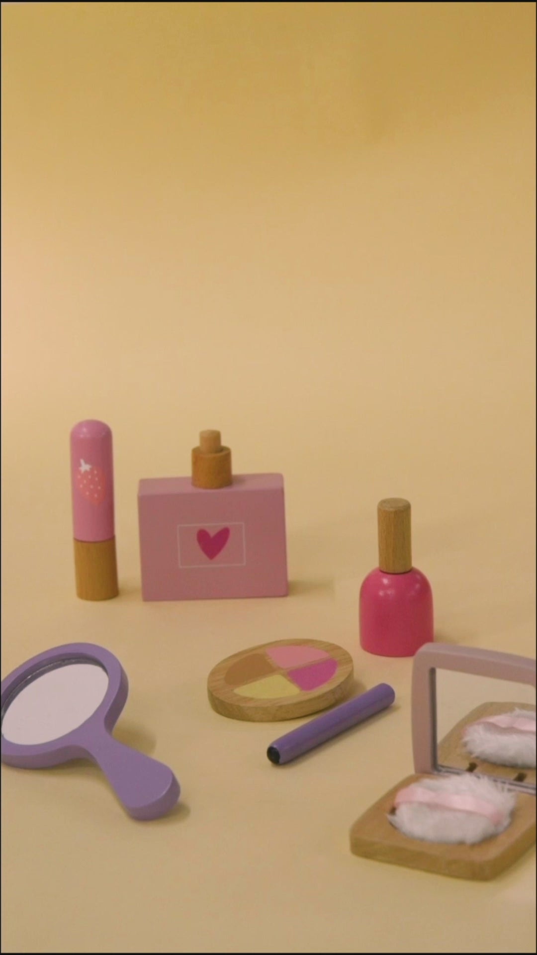 Load video: Glam It Up