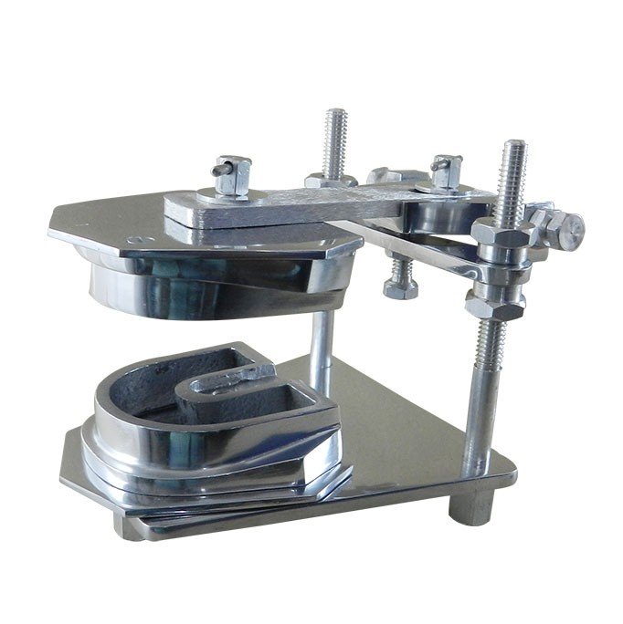 Rabbit Force RF Orthodontic Typodont Articulator with accessories for dental training and orthodontic simulation.