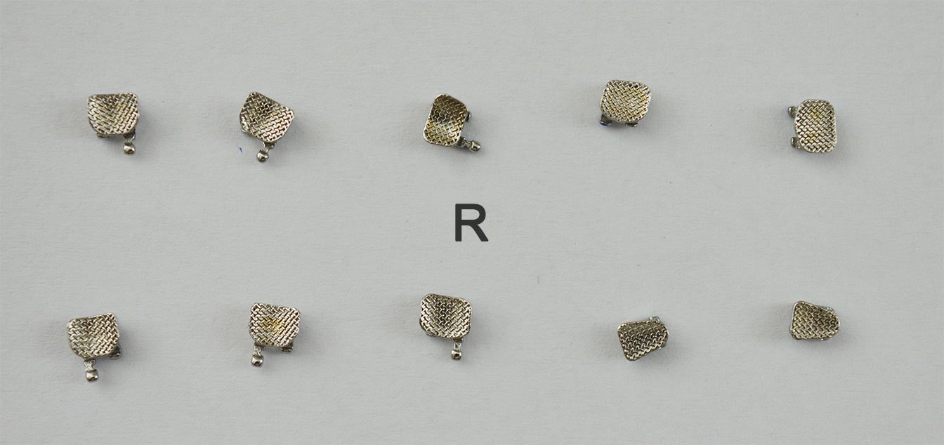 RMO Mini Twin Brackets Kit with Hook 3, 4, 5, metal brackets for dental or orthodontic applications, 20-piece set.