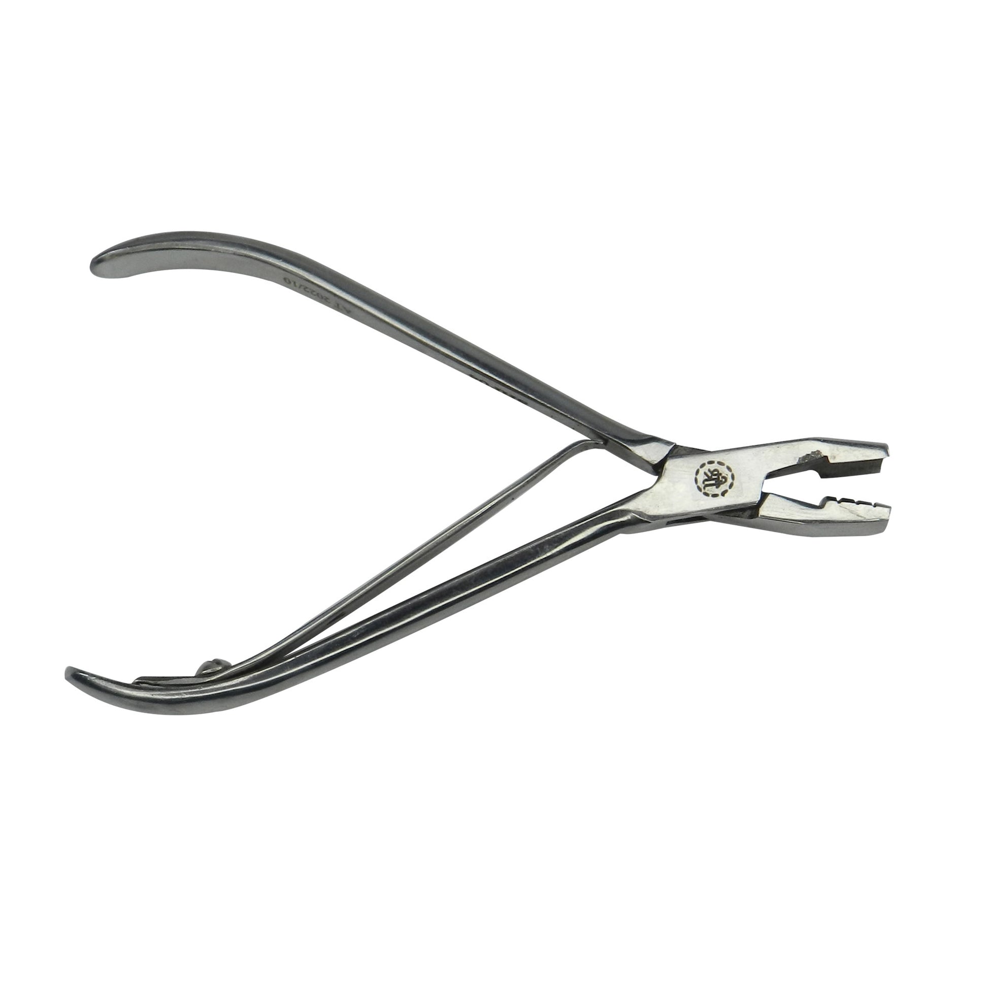 Shree De La Rosa orthodontic De La Rosa bracket with grooves, made by Shree Orthodontics, shown in a close-up view.