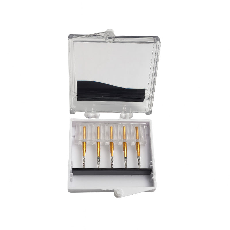 Strauss & Co carbide tapered 12-flute bur, model FG7713, 3-pack, used for precise dental or IPR procedures.